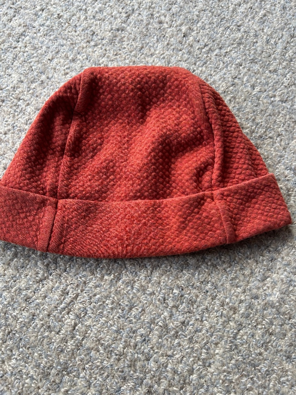 lululemon All Ease Beanie - snug fit - orange - textured